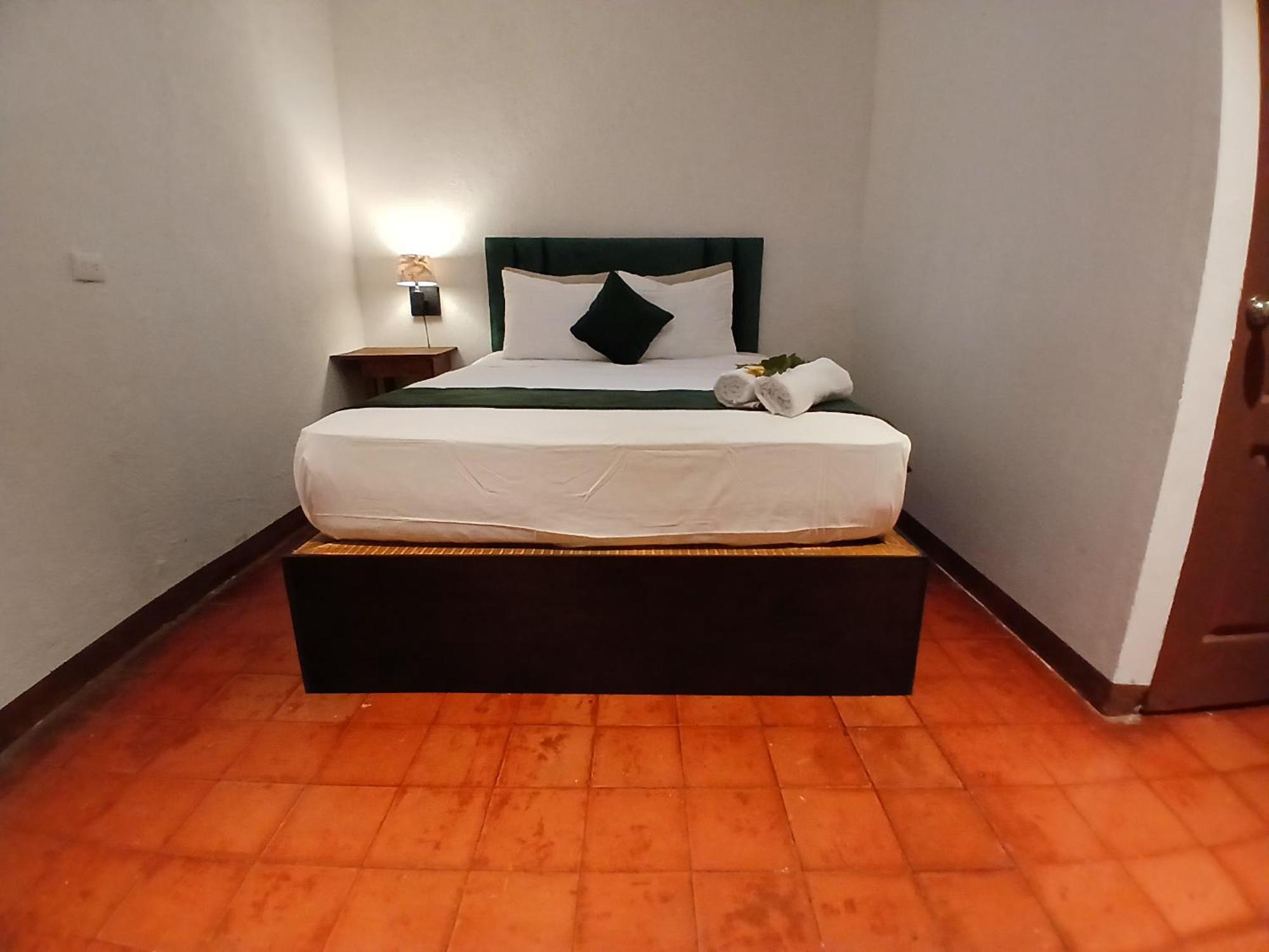 Hotel La Xinca Antigua Bagian luar foto